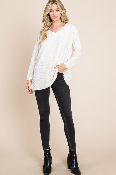 Checkered Long Sleeve V-Neck T-Shirt