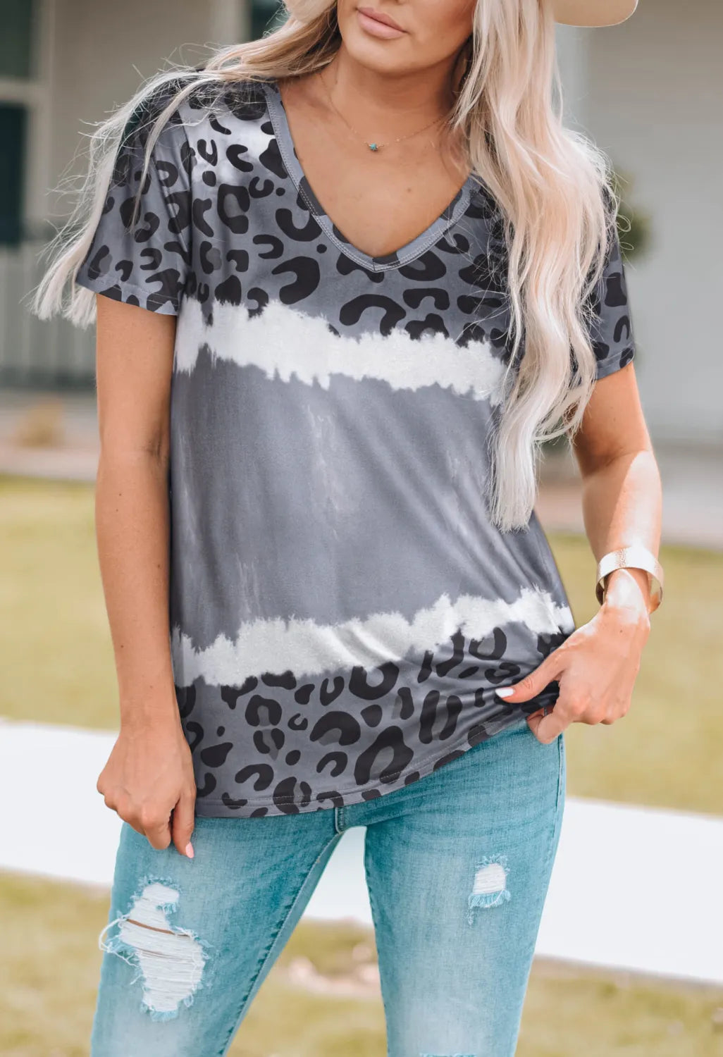 Leopard V-Neck Short Sleeve T-Shirt