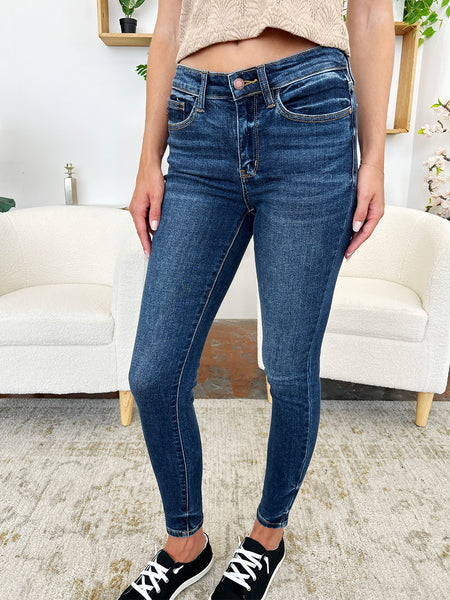 Full Size Classic Handsand Skinny Jeans