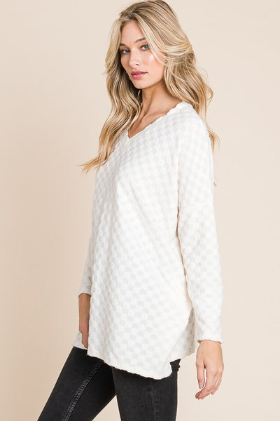 Checkered Long Sleeve V-Neck T-Shirt