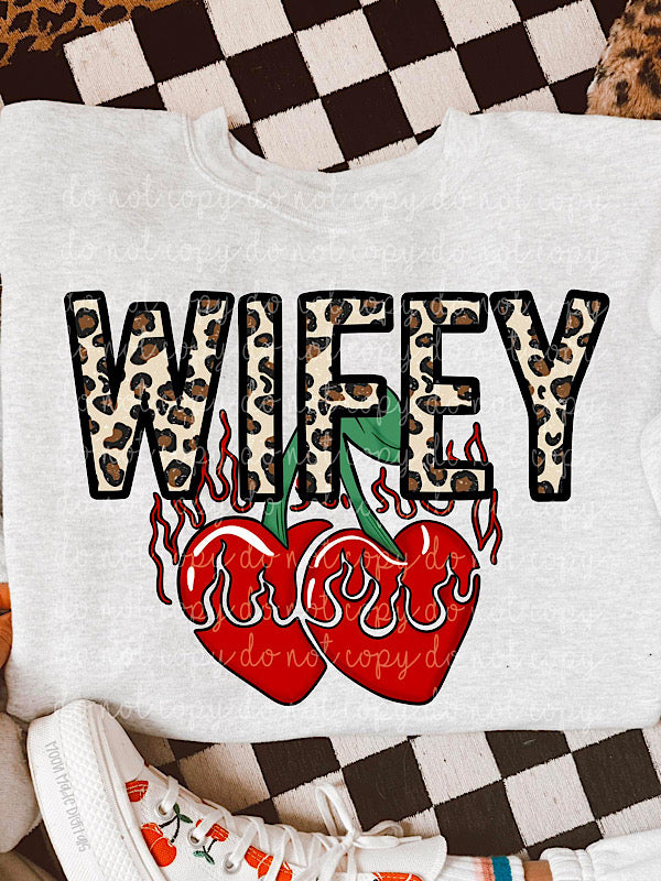 *Preorder* Wifey sweatshirt