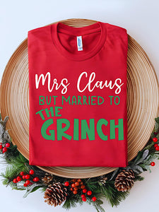 *Preorder* Mrs. Claus tee