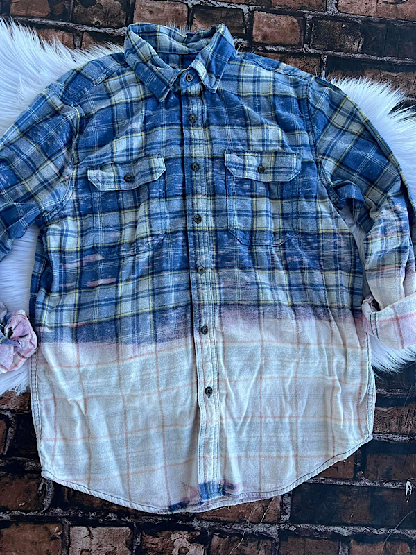 *Preorder* Blue ice flannel