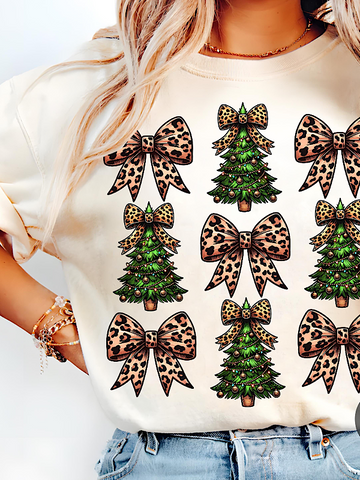 *Preorder* Leopard Christmas