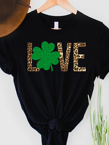 *Preorder* Love shamrock