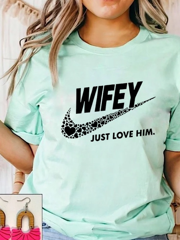 *Preorder* Wifey