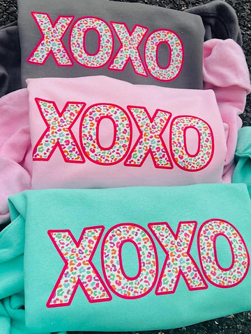 *Preorder* Xoxo Sweatshirt