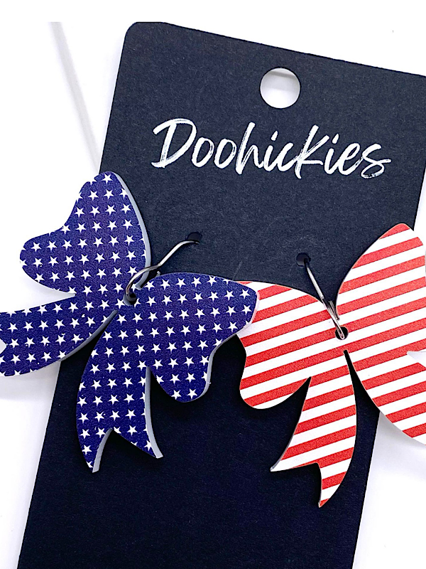 American bow earrings