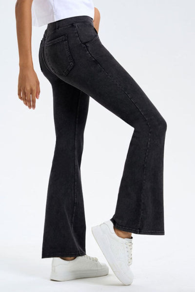 Pocketed Highly Stretchy Bootcut Jeans