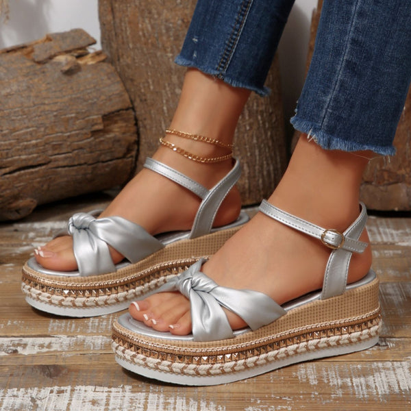 d1b652b0-67c3-430c-bd94-b780fce5a660-Max