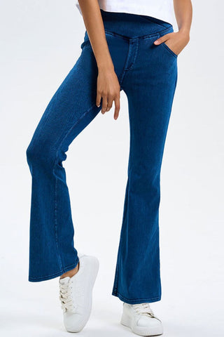 Pocketed Highly Stretchy Bootcut Jeans