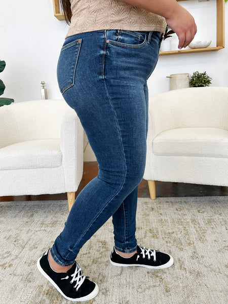 Full Size Classic Handsand Skinny Jeans