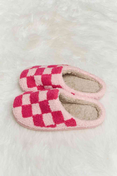 Melody Print Plush Slide Slippers