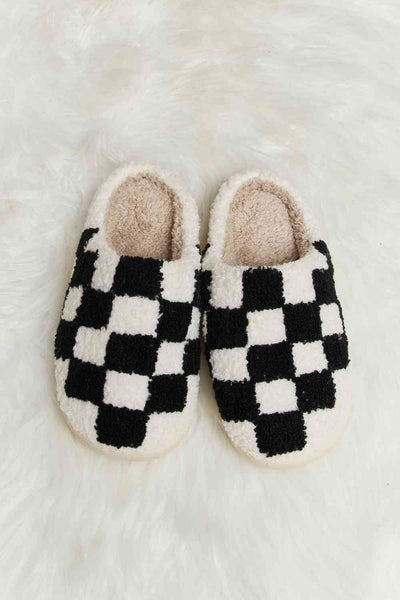 Melody Print Plush Slide Slippers