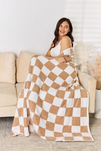 Cuddley Decorative Throw Blanket