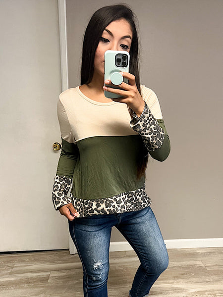 *New* Olive leopard top