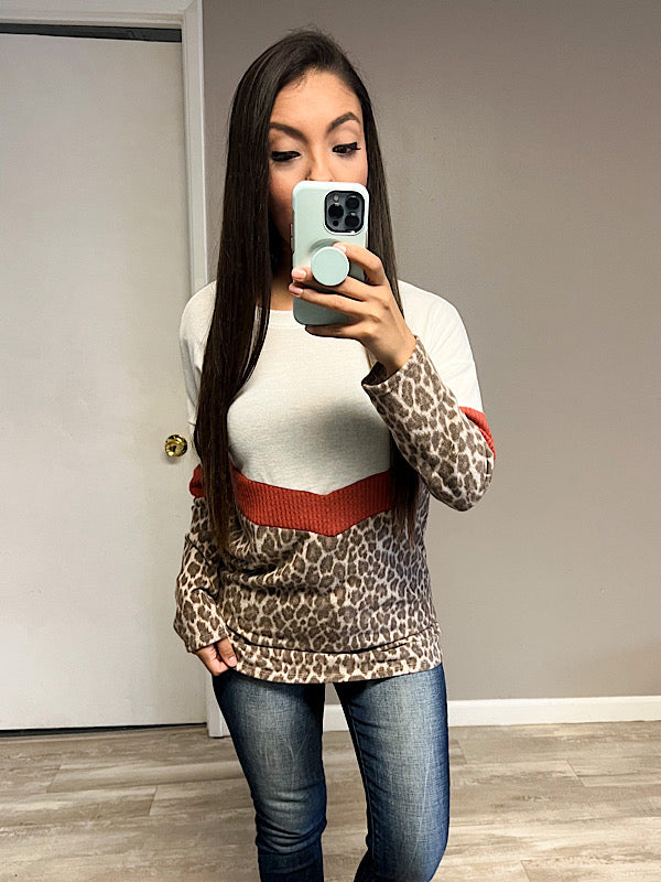 *New* Rust Leopard Sweatshirt