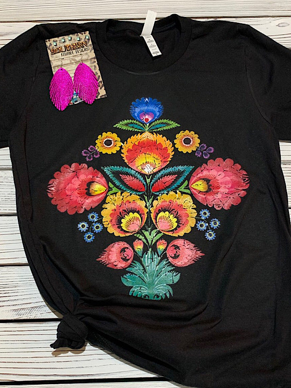*Preorder* Black Floral Beauty (S-3xl)