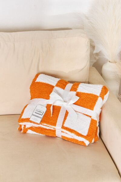 Cuddley Decorative Throw Blanket