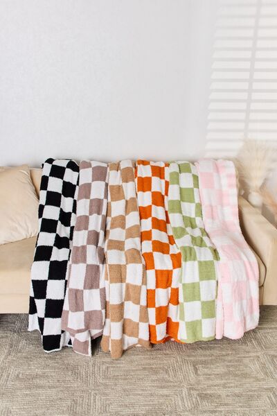 Cuddley Decorative Throw Blanket