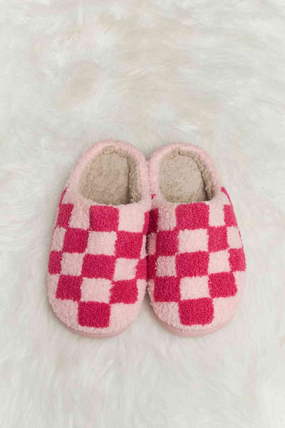 Melody Print Plush Slide Slippers