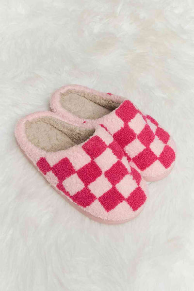 Melody Print Plush Slide Slippers